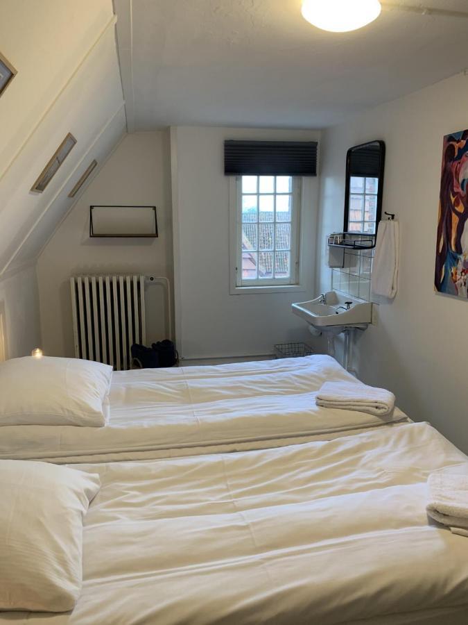 Bed and Breakfast Den Gamle Arrest Рібе Екстер'єр фото